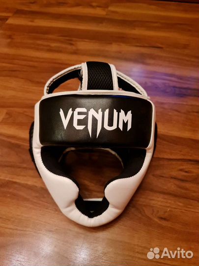 Боксерский шлем