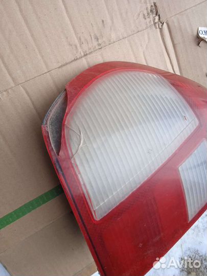 Фонарь задний левый Renault Symbol