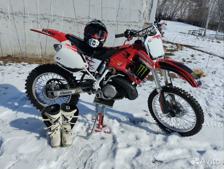 Honda cr250r
