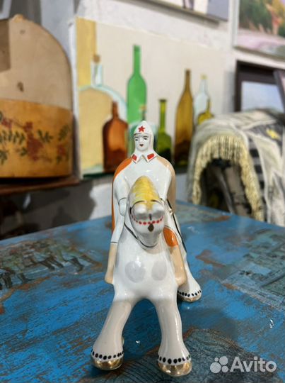 Фарфоровые статуэтки