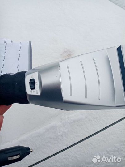 Скребок с подогревом и подсветкой 12в