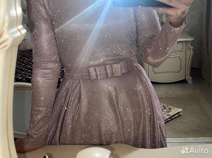 Вечернее платье