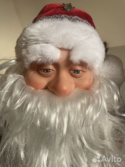 Дед мороз и Снегурочка под елку