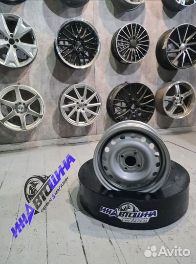 Trebl 53A43C R14x5,5 4x100 ET43 dia 60.1 Silver