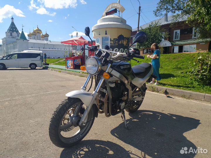 Suzuki GS500E
