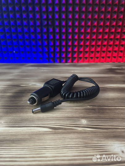 Адаптер в прикуриватель для рации Baofeng