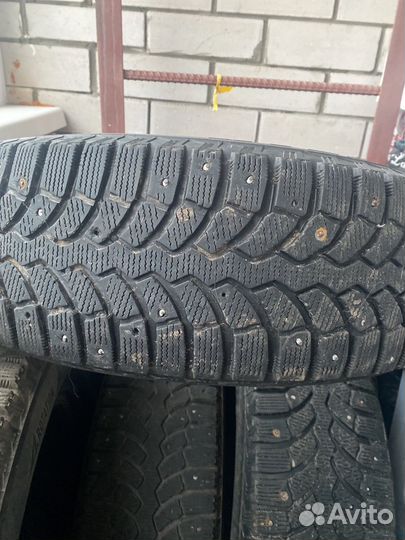 Bridgestone Blizzak Spike-01 195/65 R15