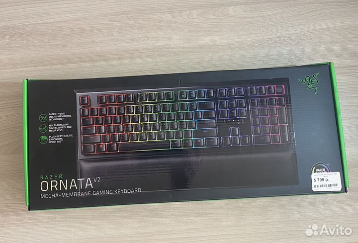 Игровая клавиатура Razer