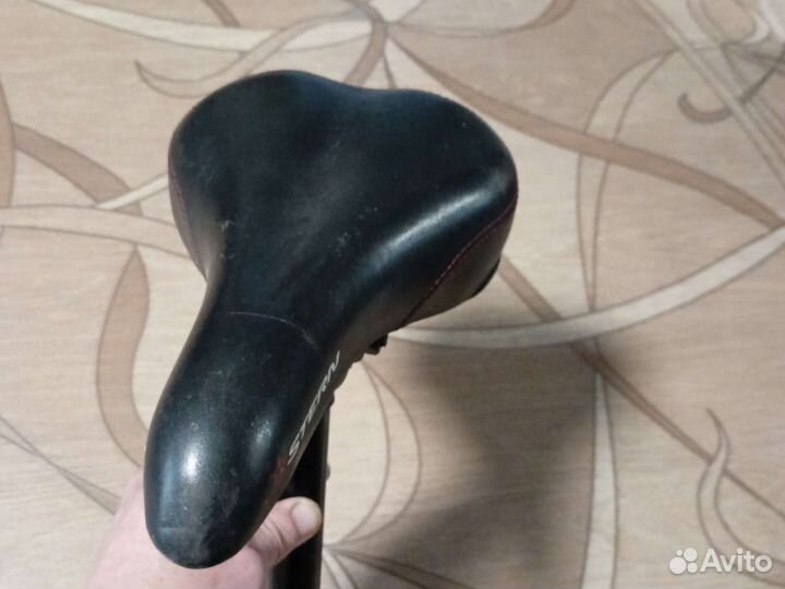 Подседельный штырь