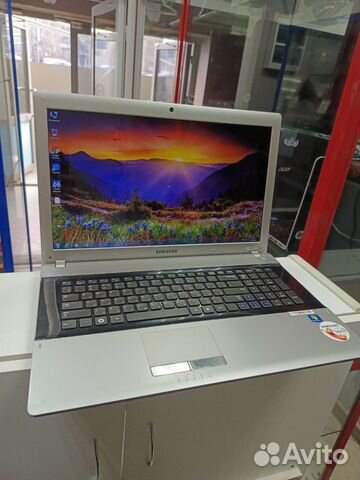 Samsung с большим экраном 17.3 i5/6/500