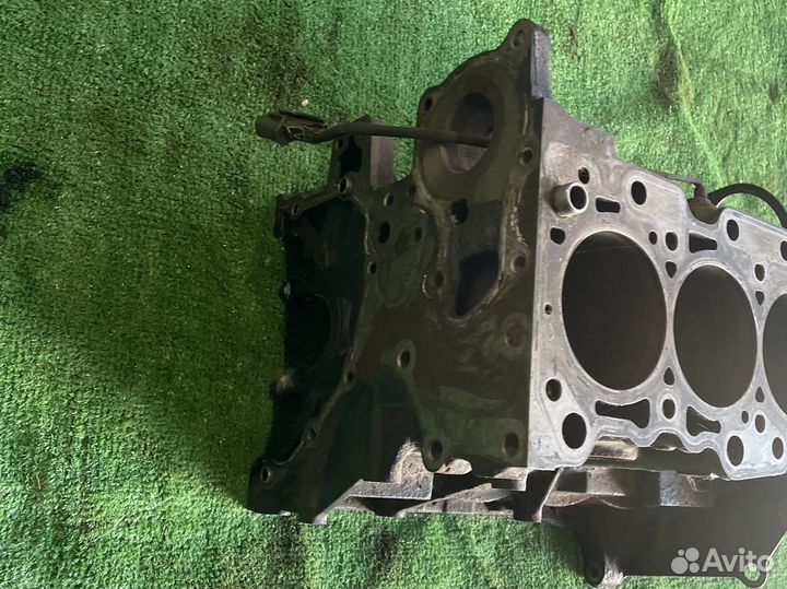 Блок двигателя 4g18 lancer