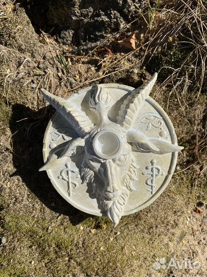 Бафомет подсвечник денежный поток