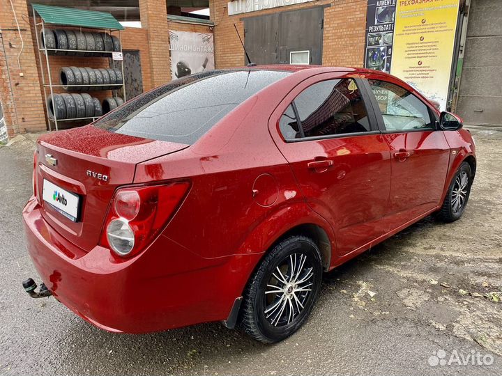 Chevrolet Aveo 1.6 МТ, 2012, 200 000 км