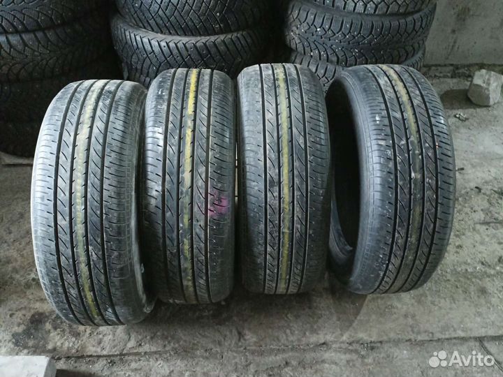 Yokohama BluEarth E75 215/60 R16 95V