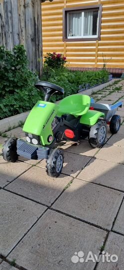 Машинка-каталка на педалях трактор с прицепом