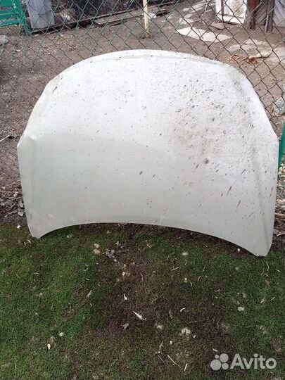 Капот на Nissan almera g15