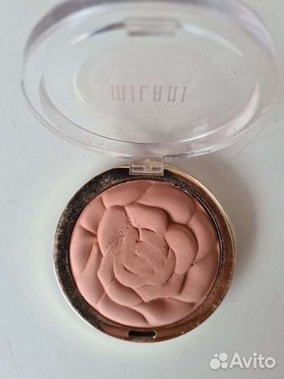 Румяна Milani нюдовые