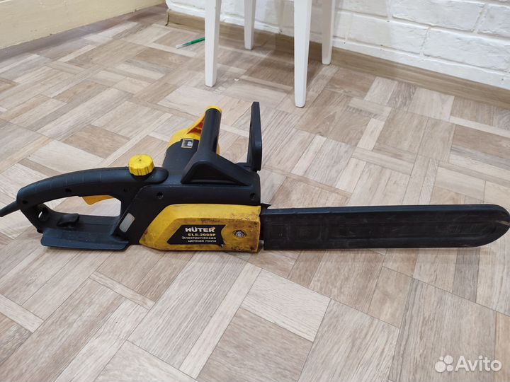Электрическая цепная пила Huter