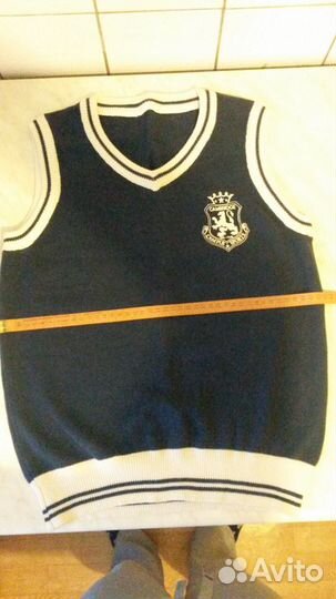 Жилет школьный на мальчика 10-12 лет