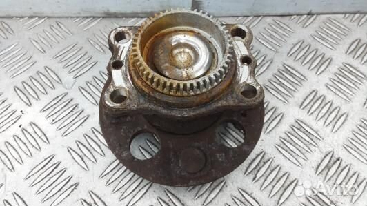 Ступица задняя левая KIA RIO 3 (GBN17LZ02)