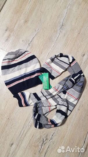 Новый комплект шапка и шарф Benetton
