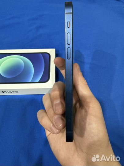 iPhone 12, 64 ГБ