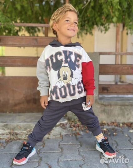Костюм на мальчика 104 110 116