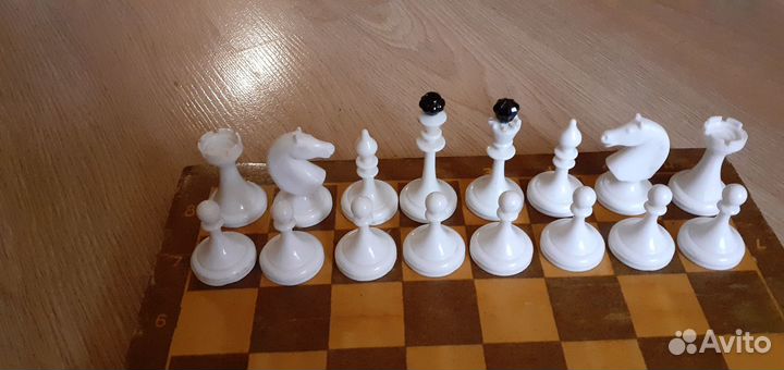 Шахматы Советские. Элегантные