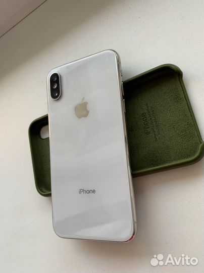 iPhone Xs, 64 ГБ