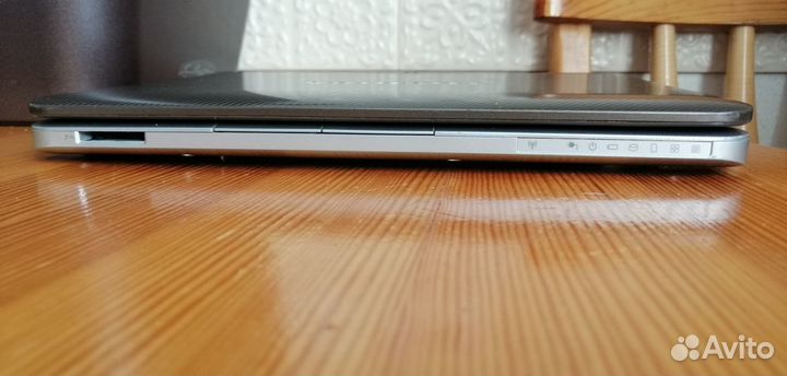 Ноутбук Toshiba N200