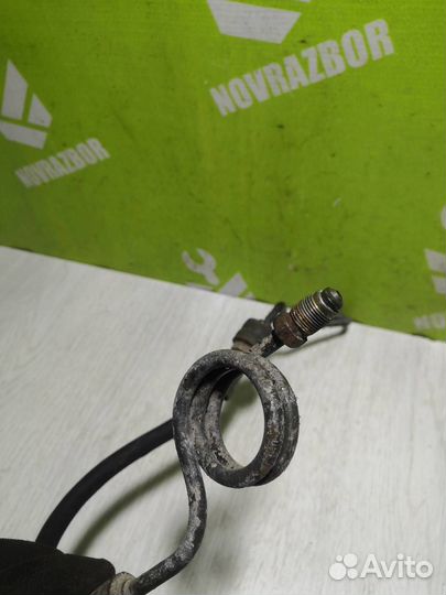 Трубка цилиндра сцепления Фольксваген Пассат Б3