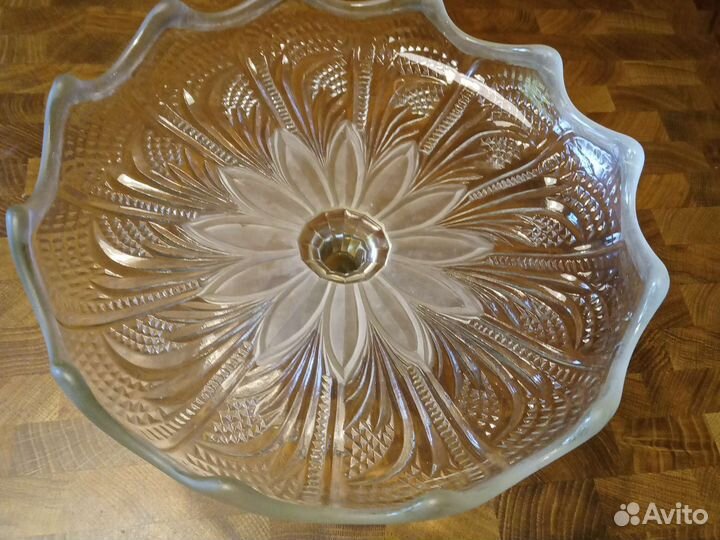 Ваза на ножке, винтажная, для фруктов