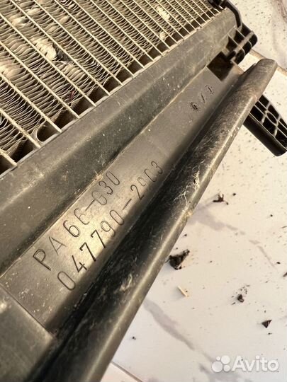 Радиатор кондиционера Mercedes E W212