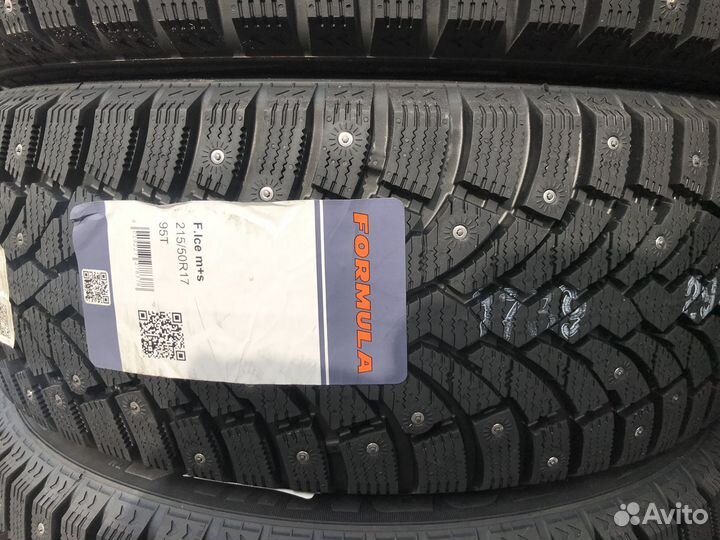 Pirelli Formula Ice 215/50 R17 95T