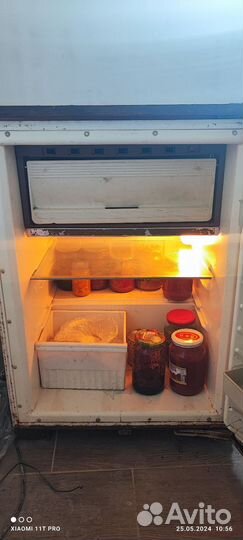 Холодильник бу Снайге 5