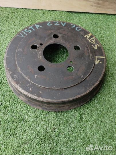 Барабан тормозной задний Toyota Vista ZZV50 1ZZ-FE