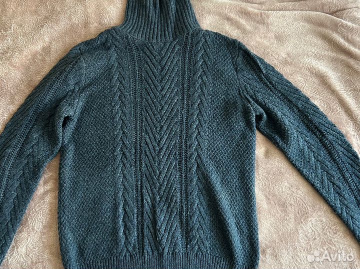 Свитер мужской