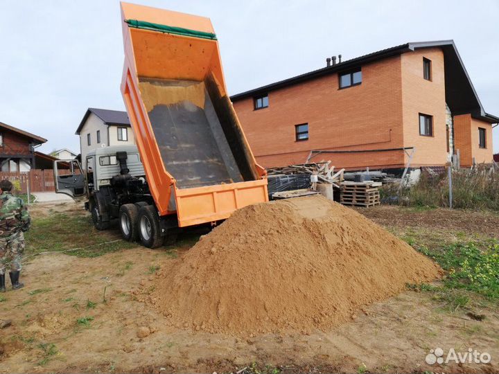 Песок карьерный строительный сеянный намывной