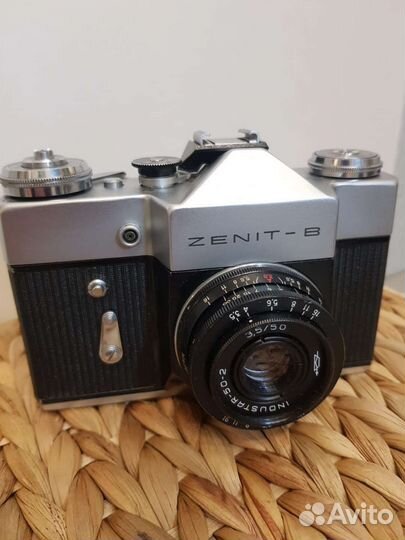 Плёночный фотоаппарат