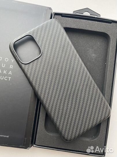 Чехол на iPhone 11 pro pitaka