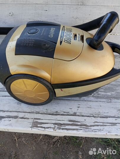 Пылесос sanyo