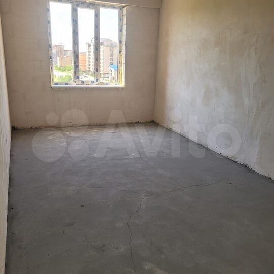 2-к. квартира, 77 м², 4/9 эт.