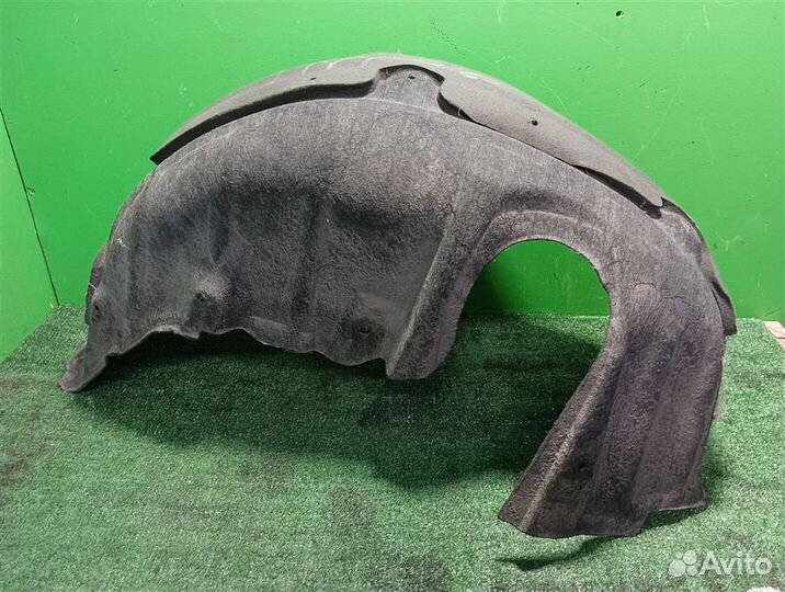 Подкрылок задний левый Toyota Verso R2 2009