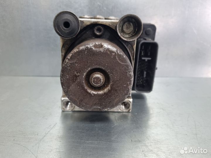 Mitsubishi Блок ABS (насос) mitsubishi lancer (CS)