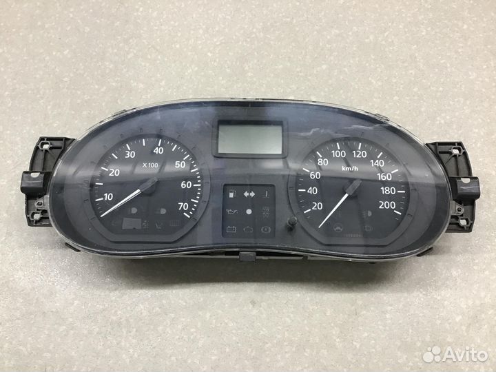 Панель приборов Renault Logan 2005-2014