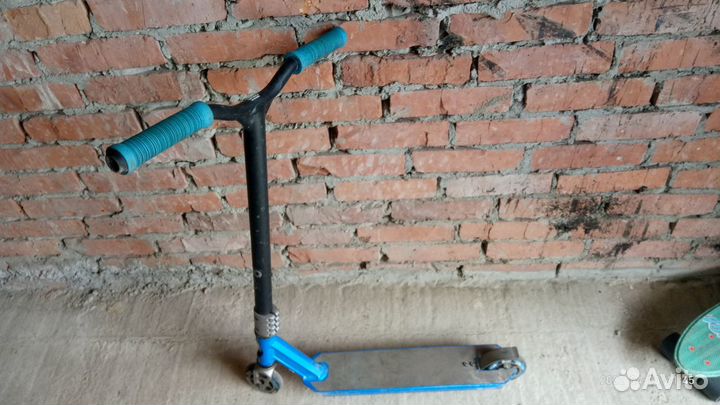 Трюковой самокат oxelo