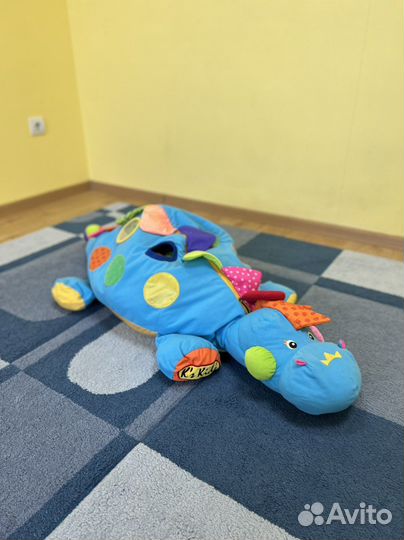 Развивающие игрушки для малышей