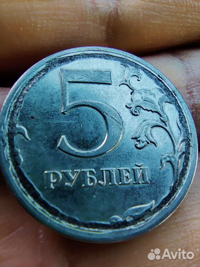 Продам монету