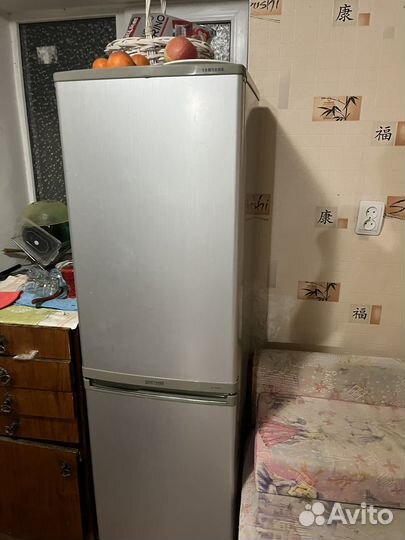 Холодильник