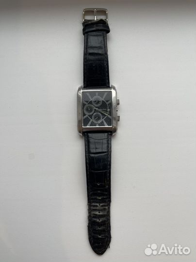 Часы на запчасти